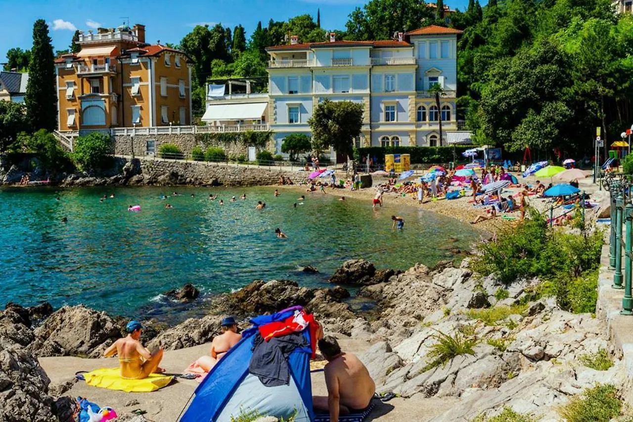 ** Gostinjska kuća Room Soba U Opatiji Na Lipovici Croatia